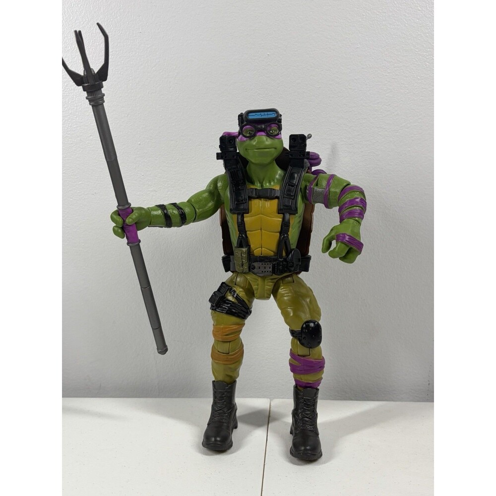 Tmnt: Out Of The Shadows 11” Giant Figure 2015 Donatello w/Weapons